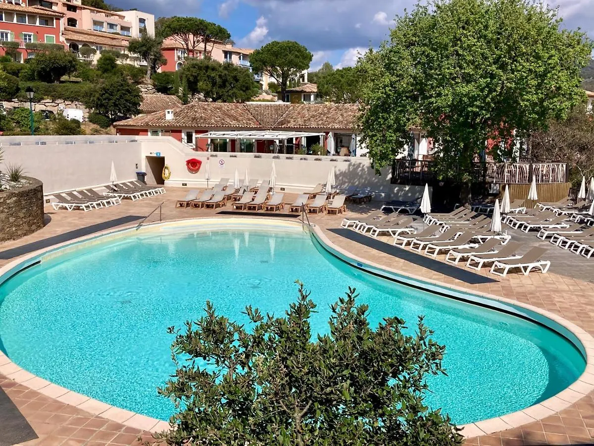 Vila Les Restanques 21 Pins 7Pers Grimaud Francie